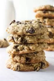 Oatmeal Raisin Cookies